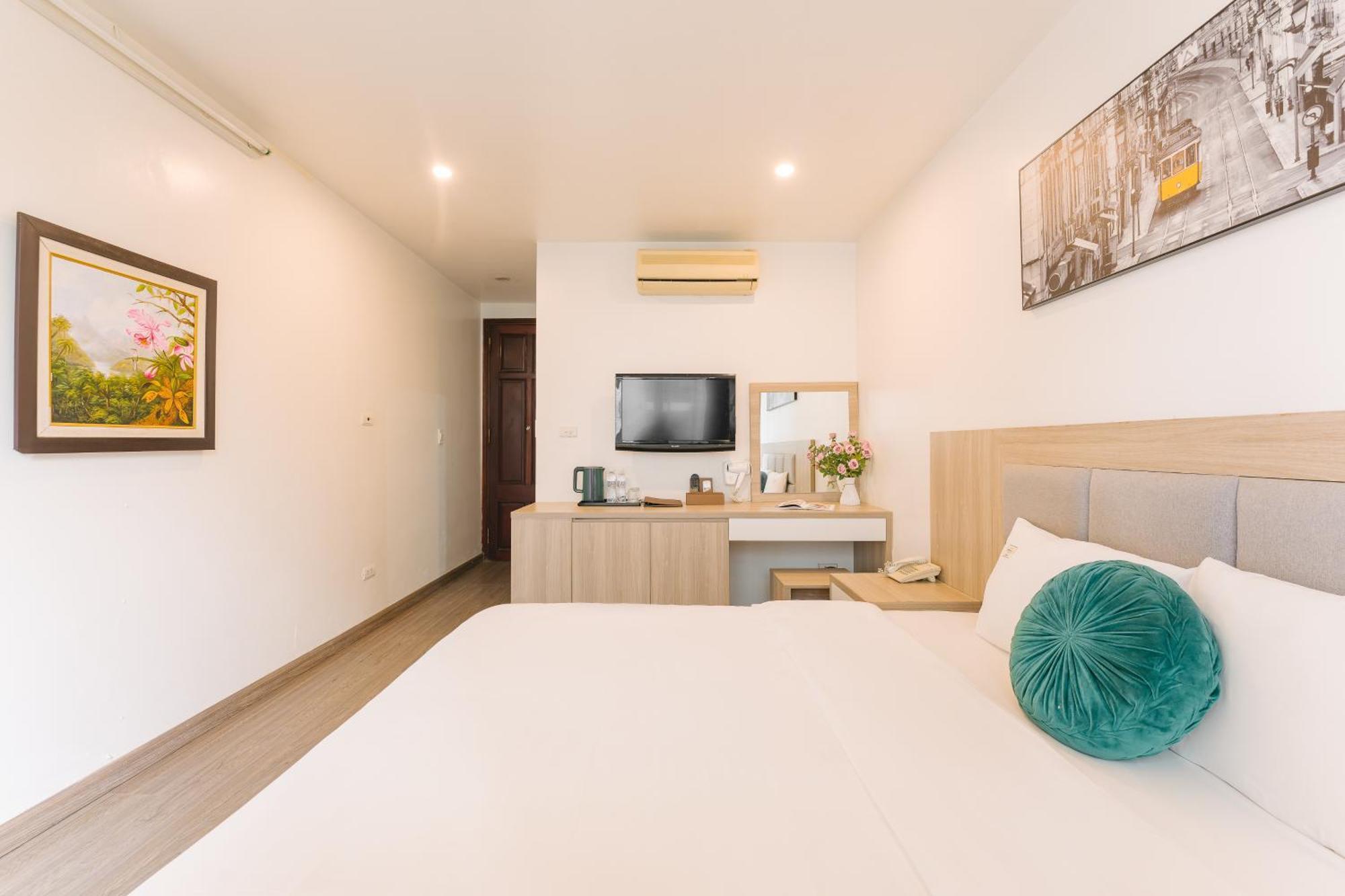 The Ky Moi Hotel And Spa - Ha Noi Center- Near Vincom Ba Trieu ハノイ市 エクステリア 写真