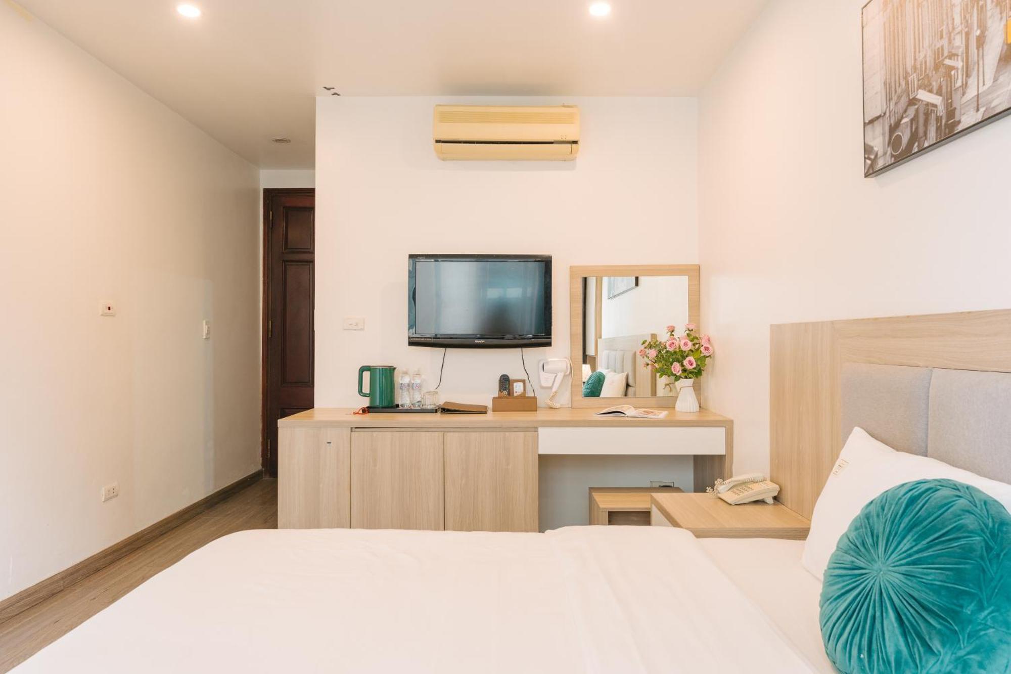 The Ky Moi Hotel And Spa - Ha Noi Center- Near Vincom Ba Trieu ハノイ市 エクステリア 写真