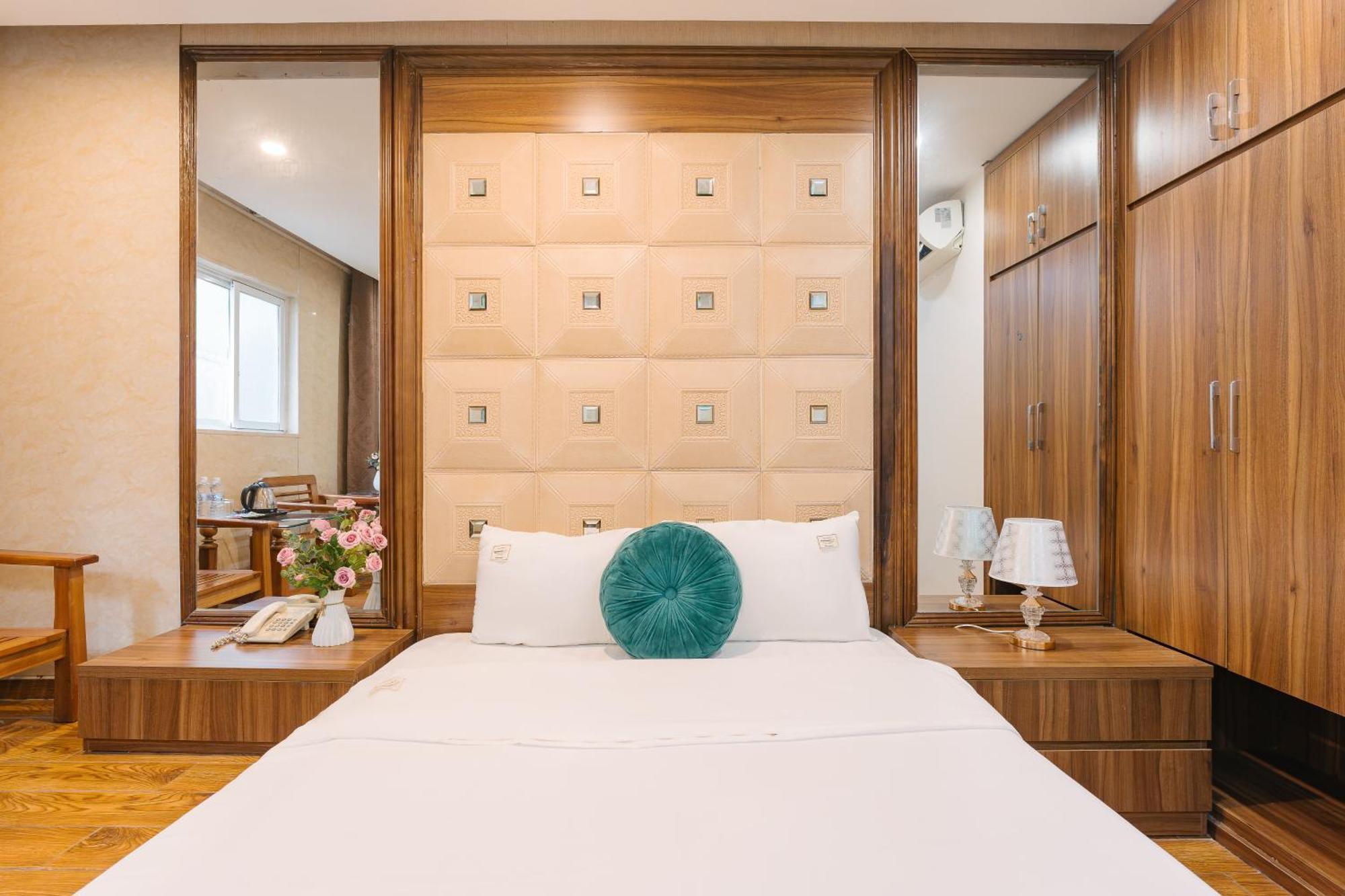 The Ky Moi Hotel And Spa - Ha Noi Center- Near Vincom Ba Trieu ハノイ市 エクステリア 写真
