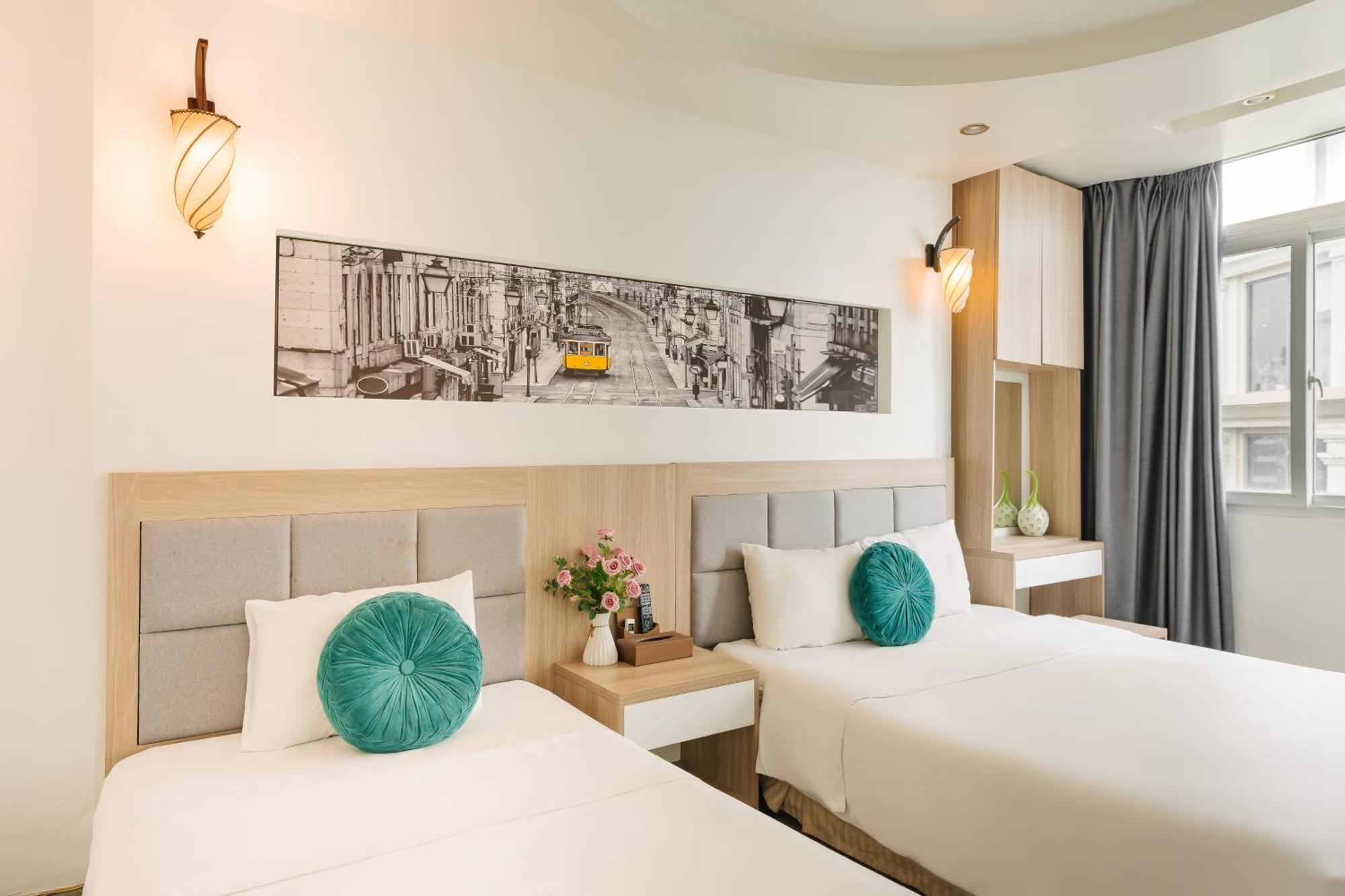 The Ky Moi Hotel And Spa - Ha Noi Center- Near Vincom Ba Trieu ハノイ市 エクステリア 写真