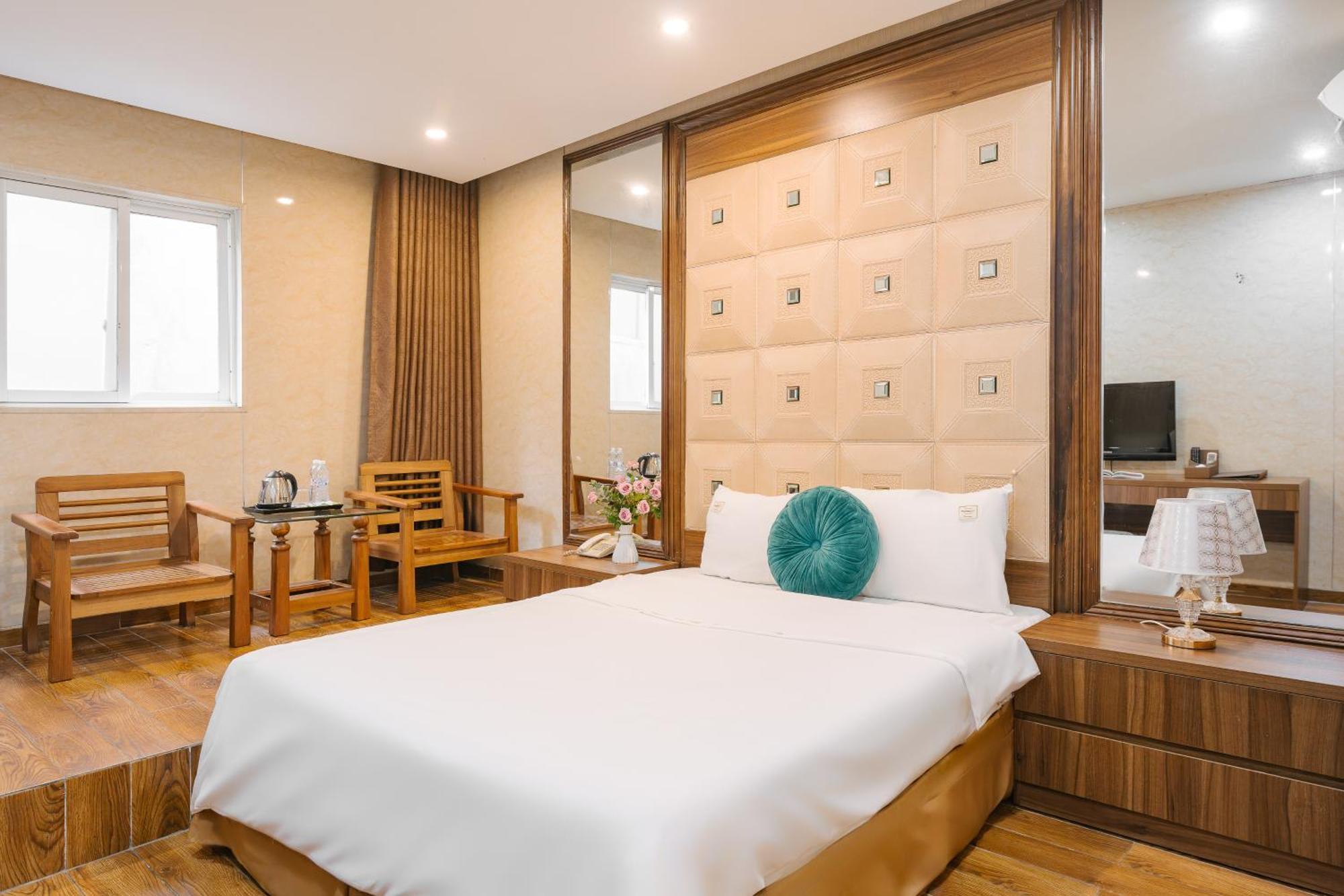 The Ky Moi Hotel And Spa - Ha Noi Center- Near Vincom Ba Trieu ハノイ市 エクステリア 写真