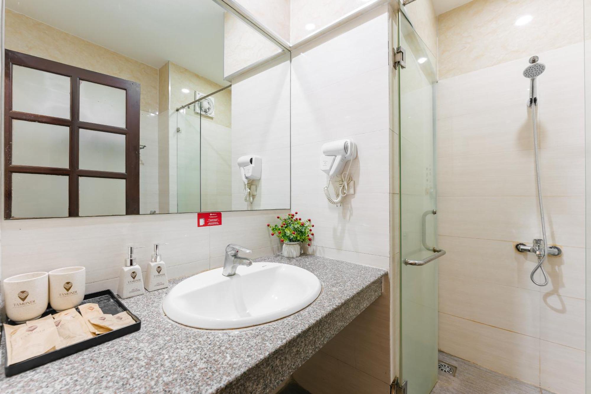 The Ky Moi Hotel And Spa - Ha Noi Center- Near Vincom Ba Trieu ハノイ市 エクステリア 写真